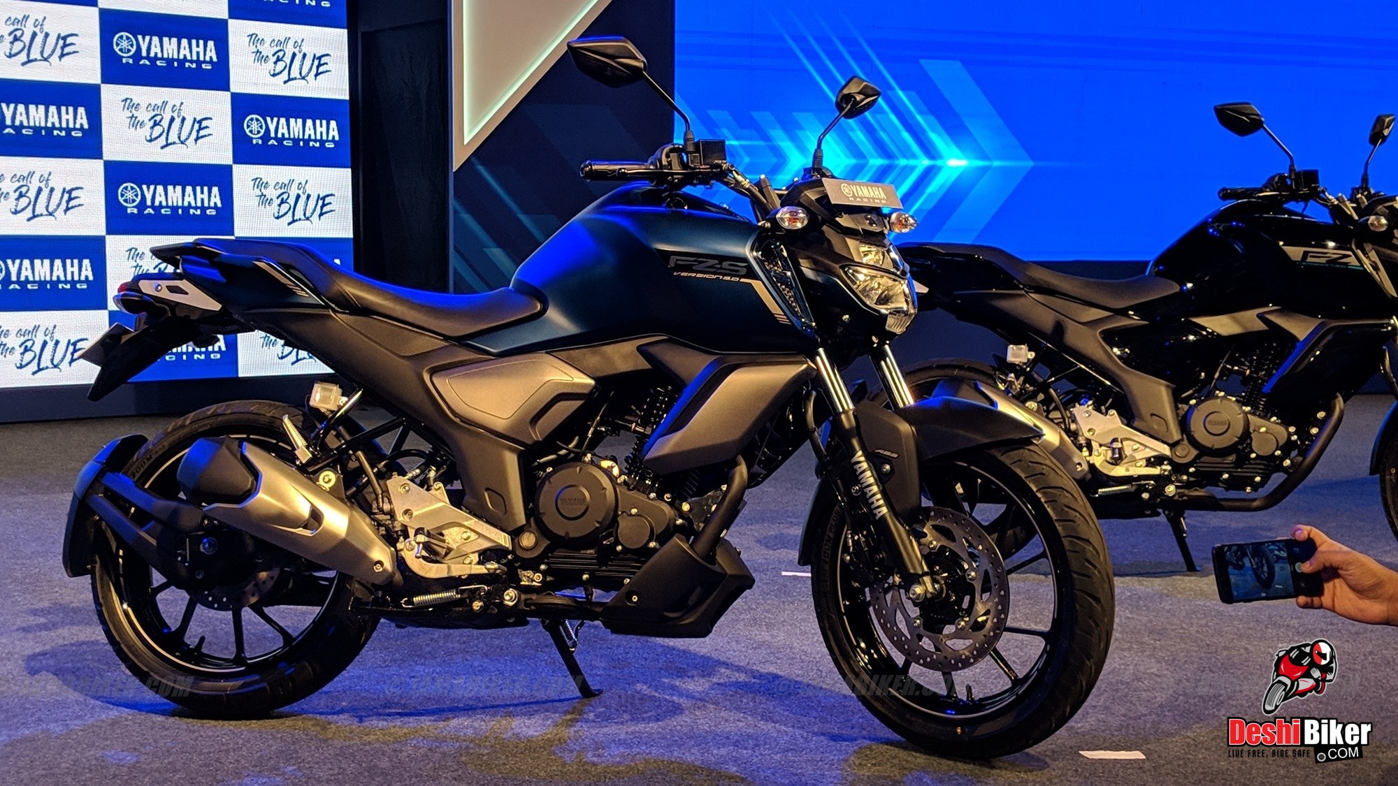 yamaha fz v3 blue