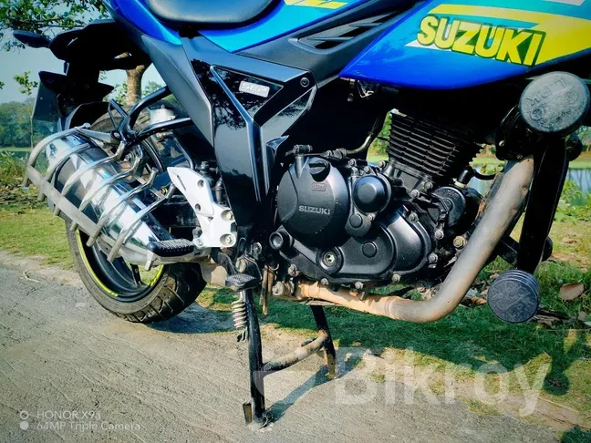 Suzuki Gixxer Fi abs naked 2022