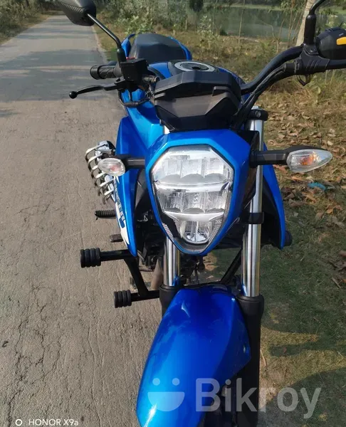 Suzuki Gixxer Fi abs naked 2022