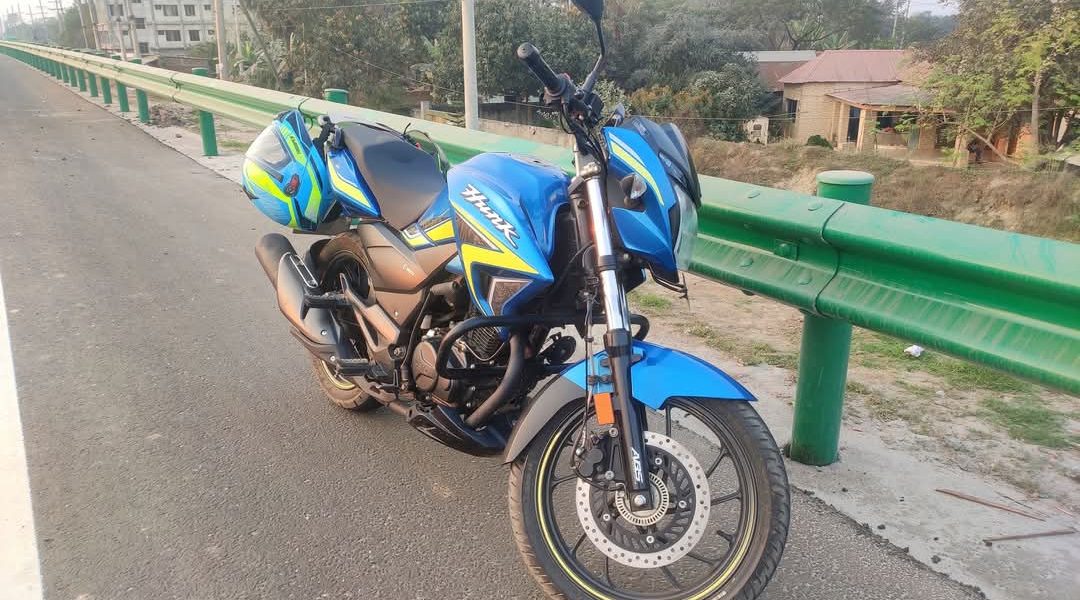 Hero Hunk 150R Abs