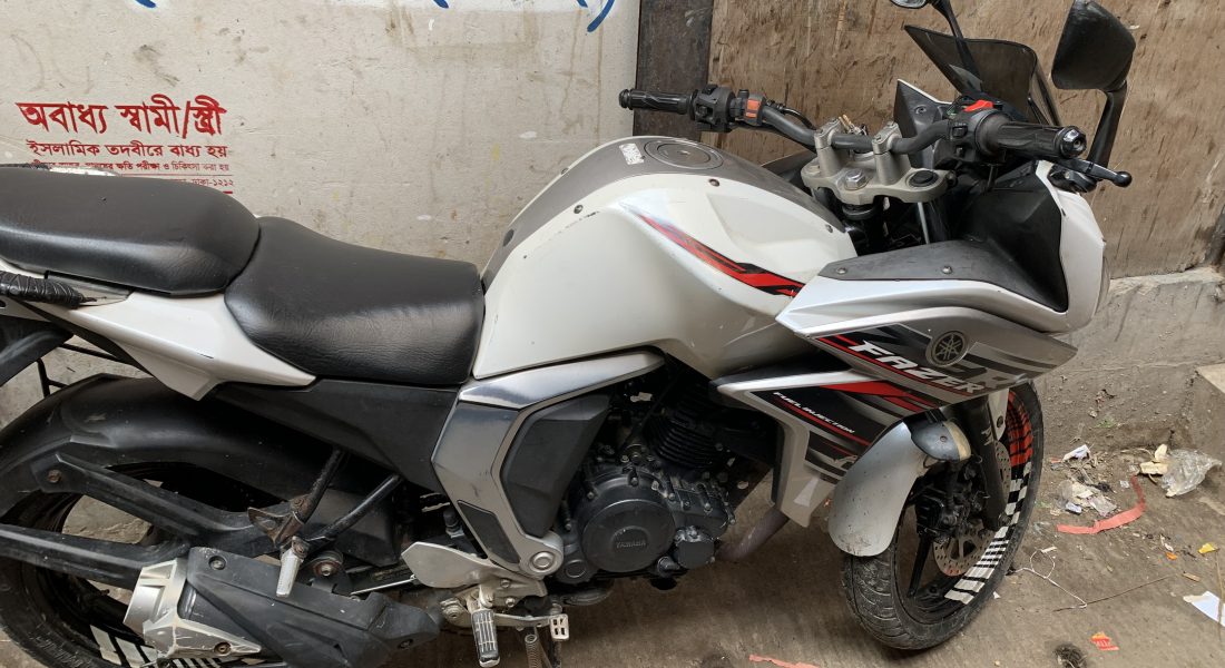 Yamaha fazer v2