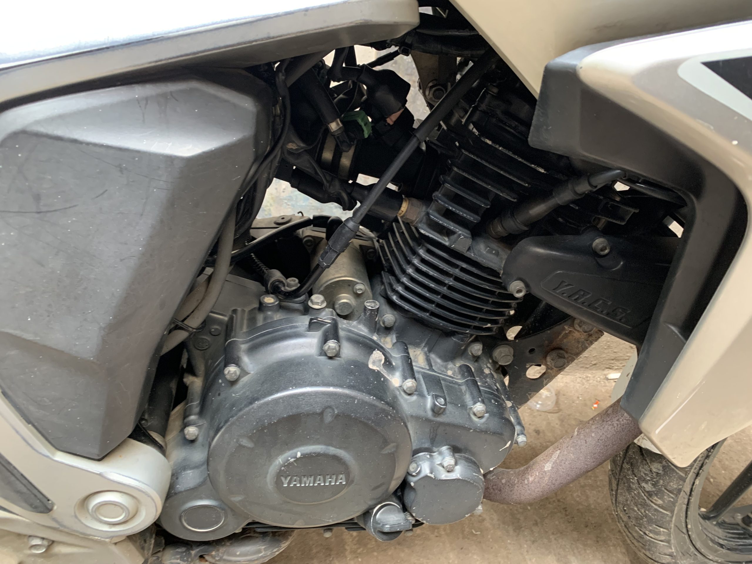 Yamaha fazer v2